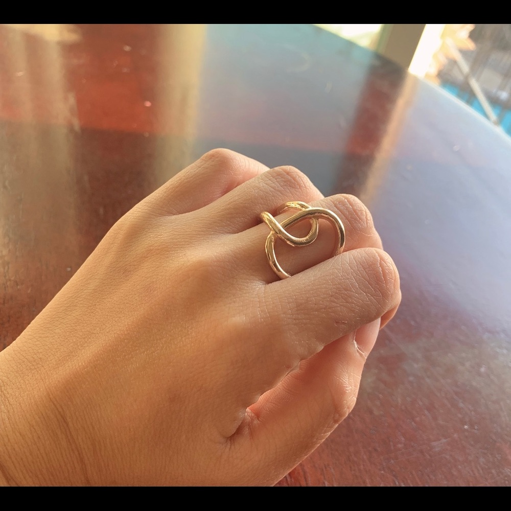 Gold ring - Picture 6 of 9
